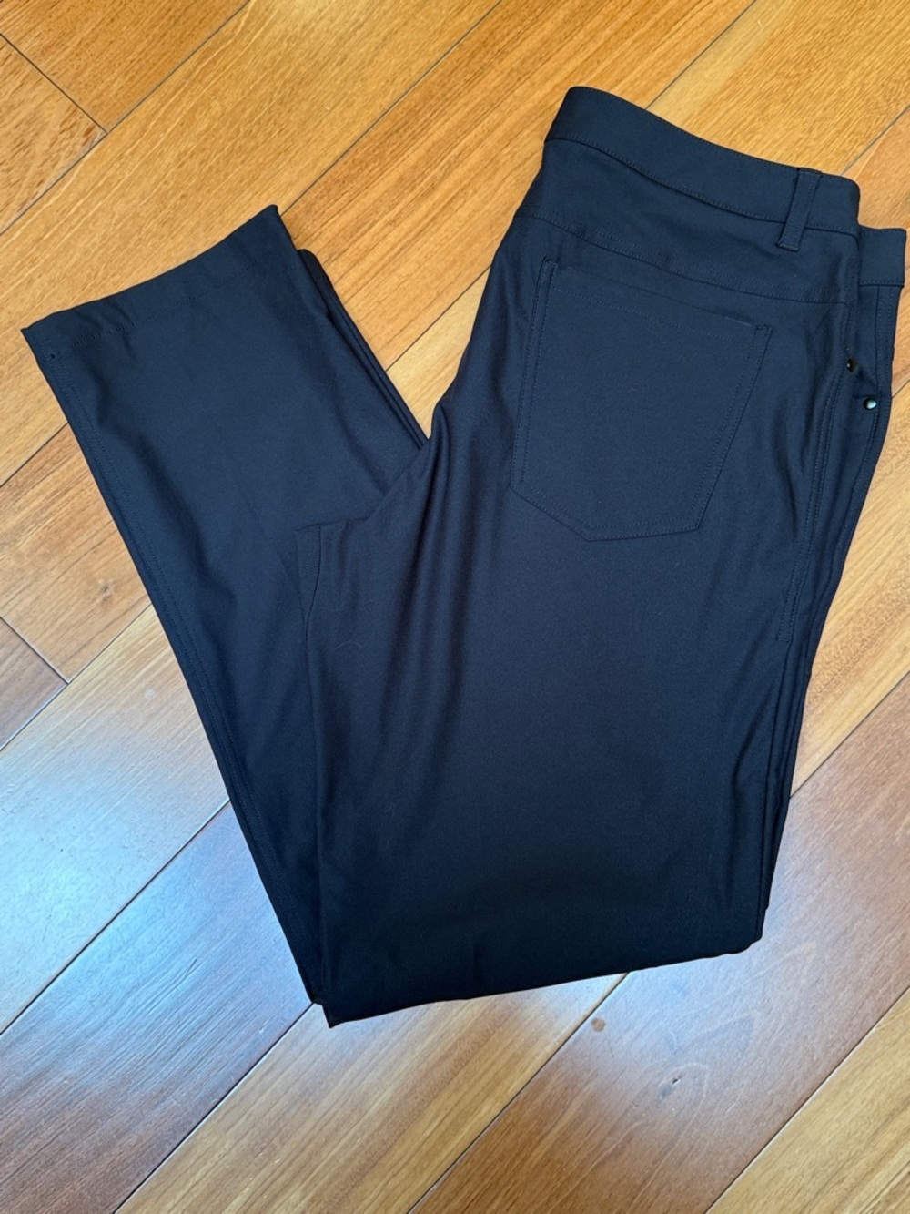 lululemon athletica Men's Black Performance Pants- like new! Size 36 - black